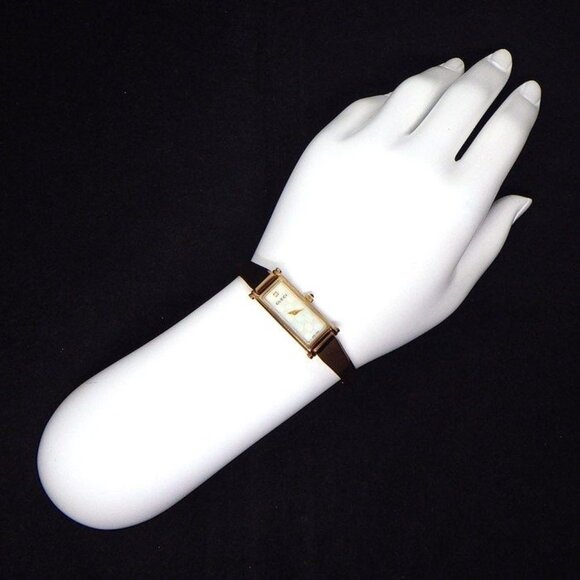 Gucci Watch Bangle Rectangular 1 Point Diamond GG Pattern White - Picture 9 of 10